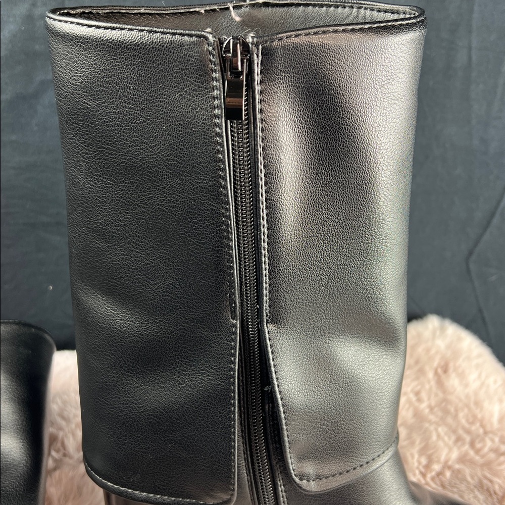 Madeline Smash Cuffed Black Chunky Heeled Boots | Size 9M - Picture 4 of 10